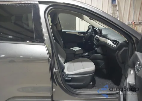 2020 Ford Escape Se from USA, damaged, VIN 1FMCU0G6XLUB43400